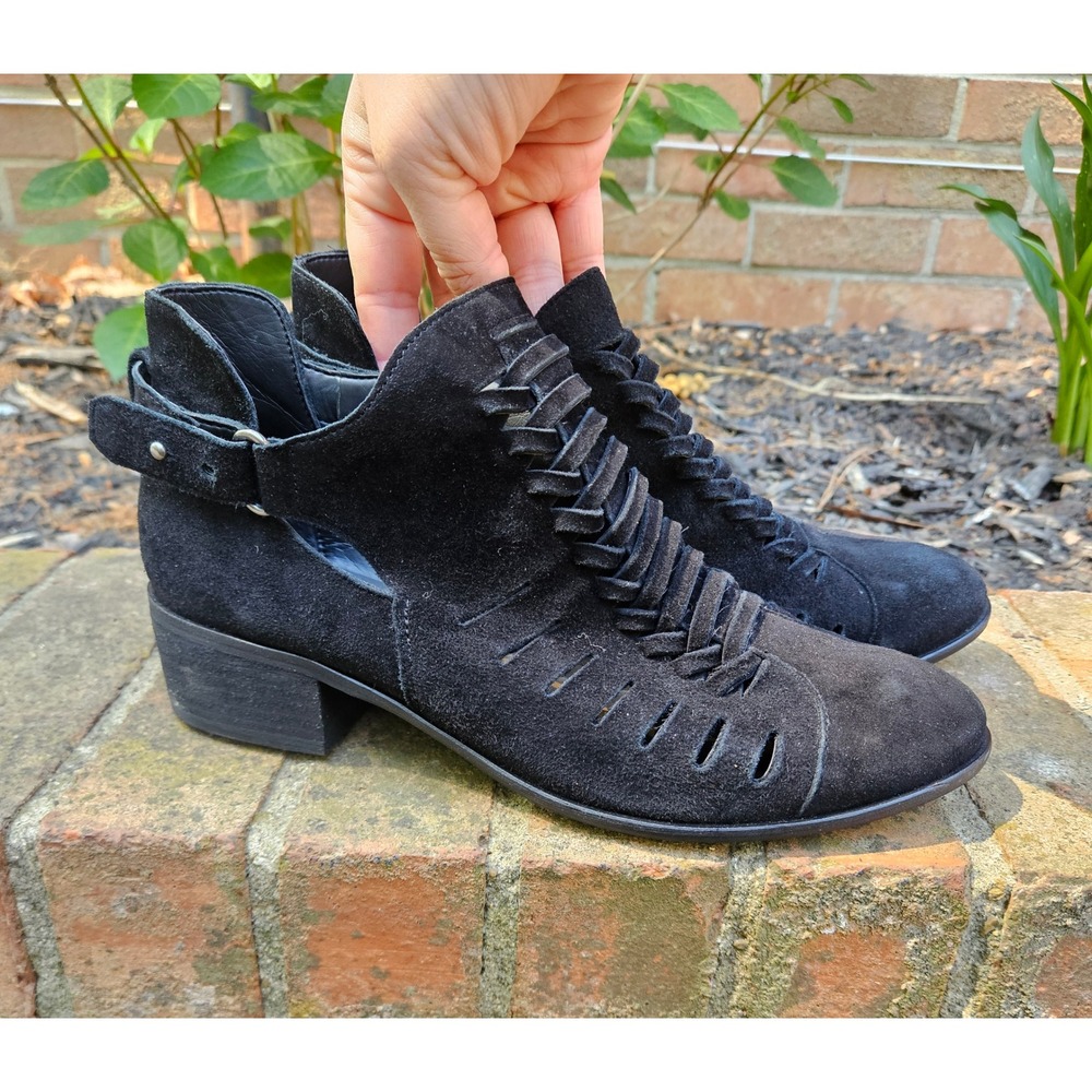 Sam Edelman Pierson Black Suede Woven Ankle Booties w/ Strappy Buckle, Size 8